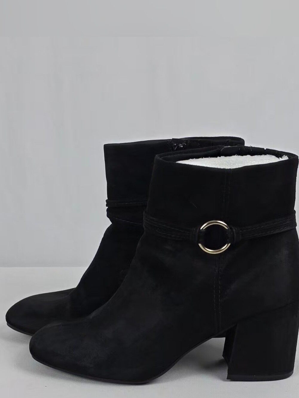 LC Lauren Conrad Classic Black Suede Ankle Boots with Decorative Ring Size 8